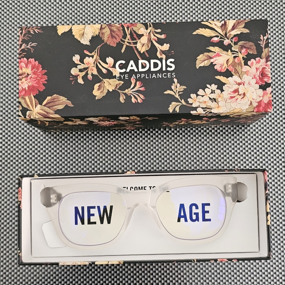 MIKLOS Reading Glasses - Pearl